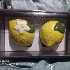 Martha Stewart Collection Rare Hello Sunshine Lemon Salt & Pepper Shakers